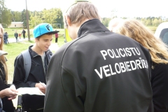P1000443